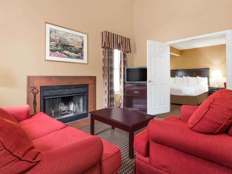 Hawthorn Extended Stay By Wyndham Columbus Exterior photo